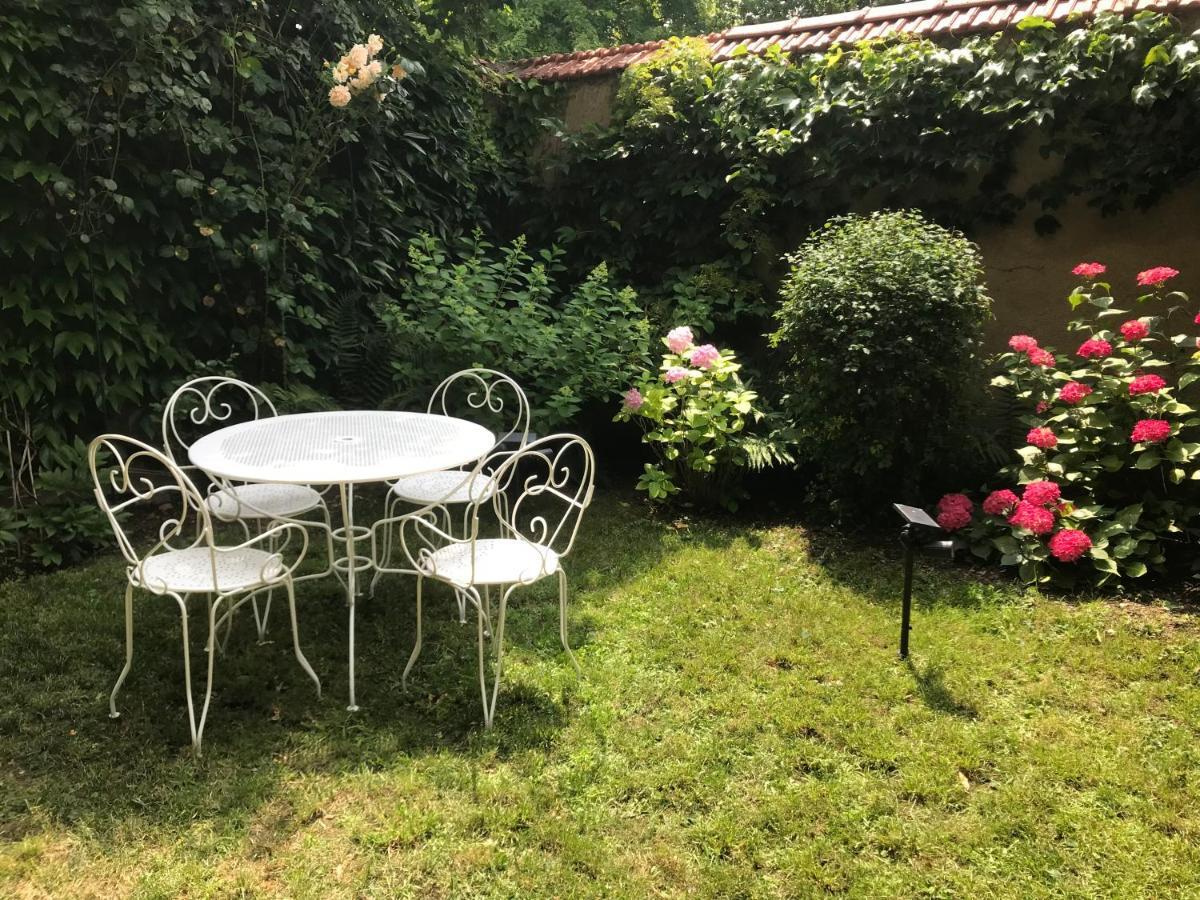 Bed and Breakfast Le Jardin D'Alexandre Orléans Exterior foto